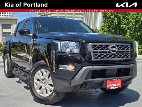 Used 2022 Nissan Frontier SV AWD/4WD image 1