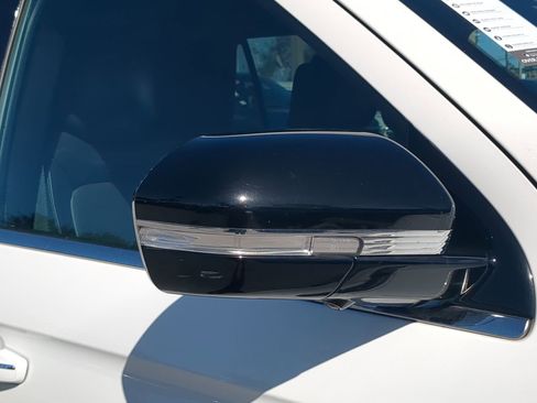 Used 2023 Lincoln Navigator Reserve image 12