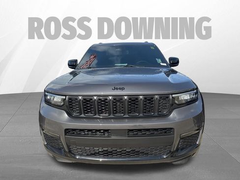 Used 2025 Jeep Grand Cherokee L Limited w/ Black Appearance Package image 2