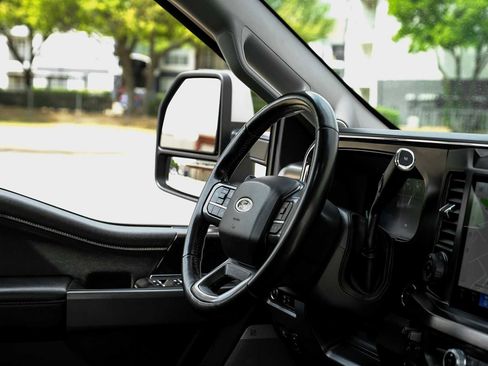 Used 2023 Ford F450 Lariat w/ Lariat Ultimate Package image 18