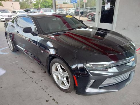 Used 2017 Chevrolet Camaro LT w/ Technology Package image 2