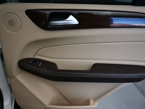 Used 2016 Mercedes-Benz GLE 350 4MATIC image 38