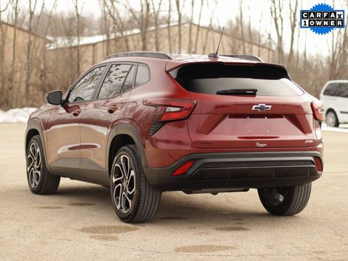 Used 2025 Chevrolet Trax RS w/ Driver Confidence Package image 5