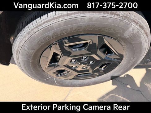 Certified 2026 Kia Carnival FWD image 10