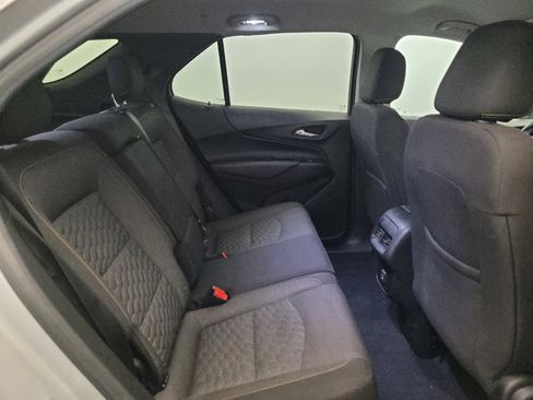 Used 2019 Chevrolet Equinox LT AWD/4WD image 19