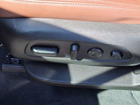 Used 2020 Buick Enclave Avenir w/ Avenir Technology Package image 16