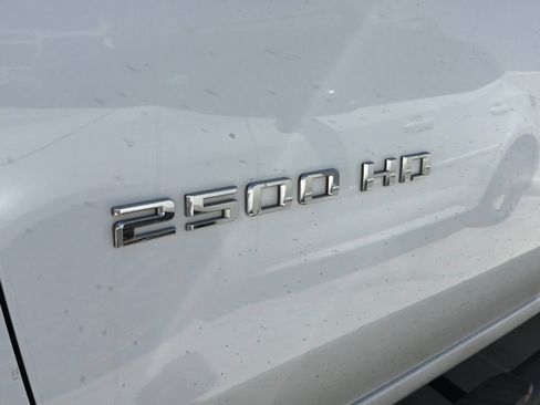 Used 2022 Chevrolet Silverado 2500 W/T w/ WT Convenience Package RWD image 5
