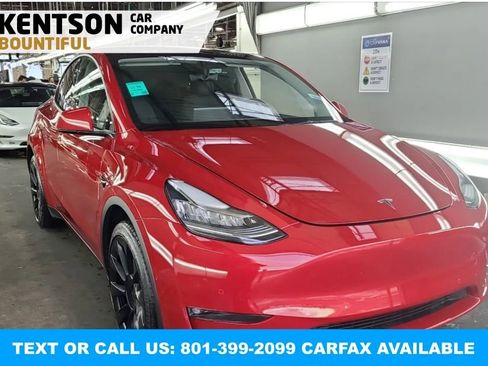 Used 2022 Tesla Model Y Long Range AWD/4WD image 2