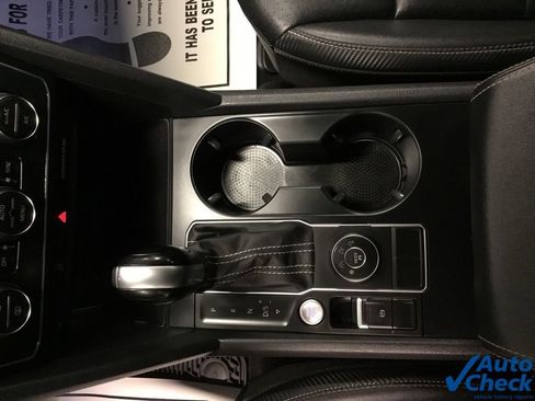 Used 2021 Volkswagen Atlas Cross Sport SE image 53