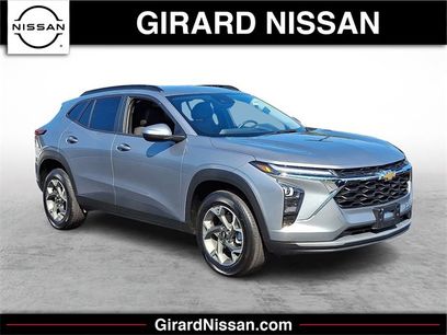 Used 2025 Chevrolet Trax LT w/ Driver Confidence Package