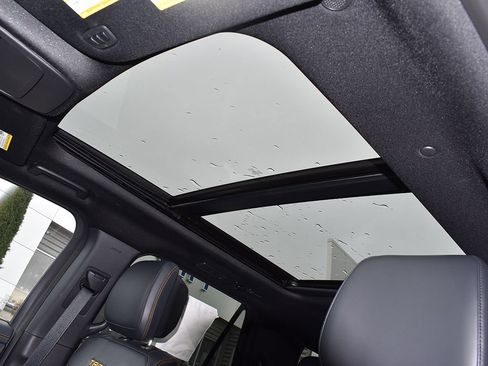 New 2026 Ford Expedition Tremor image 8