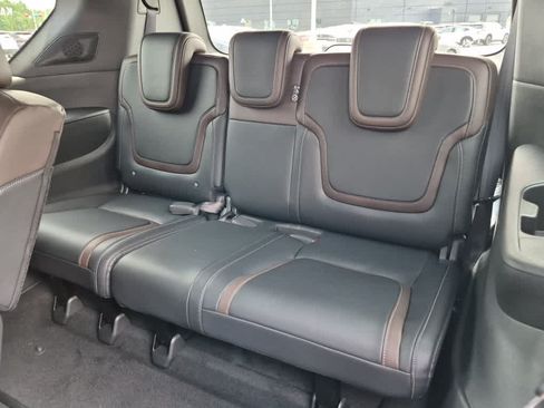 New 2026 Nissan Armada SL w/ Convenience Package AWD/4WD image 7