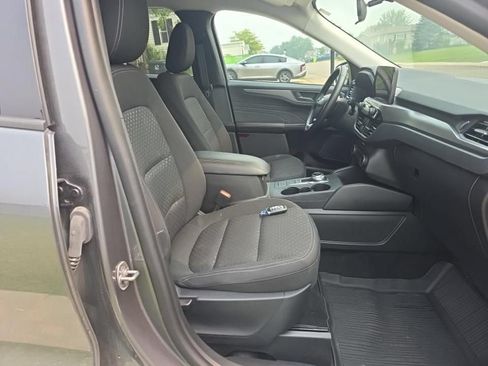Used 2024 Ford Escape Active AWD/4WD image 5