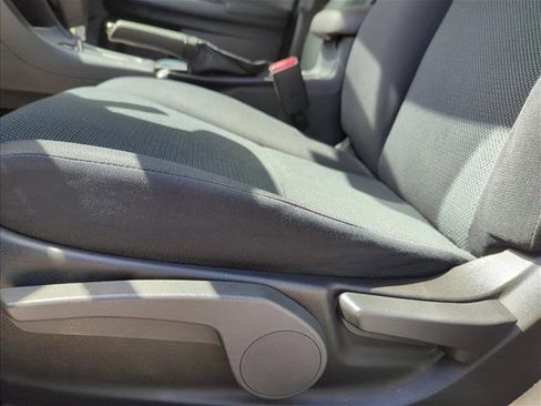 Used 2012 Subaru Impreza 2.0i image 11