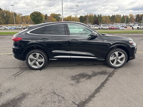 New 2025 Audi Q5 Premium Plus image 8