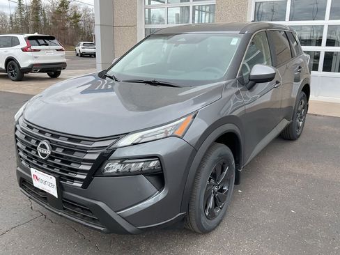 New 2026 Nissan Rogue SV w/ Cold Weather Package AWD/4WD image 1