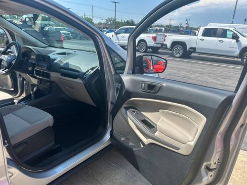 Used 2021 Ford EcoSport S FWD image 25