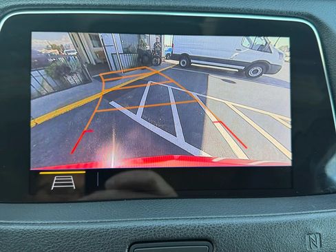 Used 2019 Cadillac XT4 Luxury FWD image 28