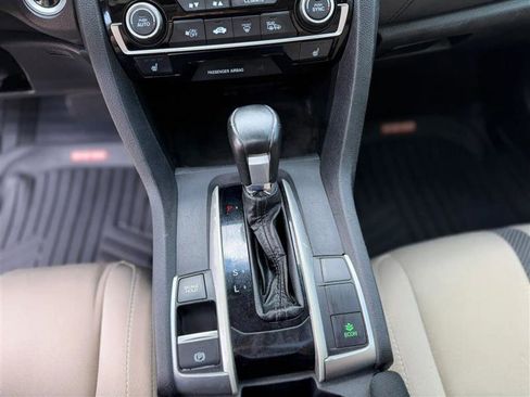 Used 2019 Honda Civic EX image 18