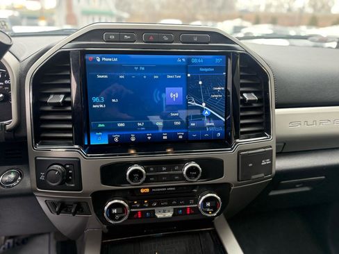 Used 2022 Ford F250 Lariat w/ Tremor Off-Road Package image 36