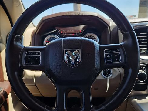 Used 2015 RAM 1500 Lone Star RWD image 30