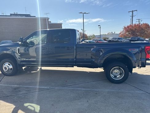 Used 2017 Ford F350 Lariat w/ Lariat Ultimate Package image 7