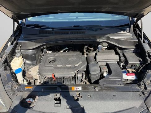 Used 2017 Hyundai Santa Fe Sport w/ 2.4L Tech Package 04 FWD image 38
