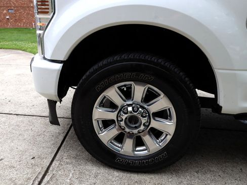 Used 2020 Ford F250 Platinum image 27