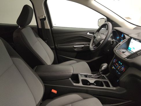 Used 2019 Ford Escape SE image 21