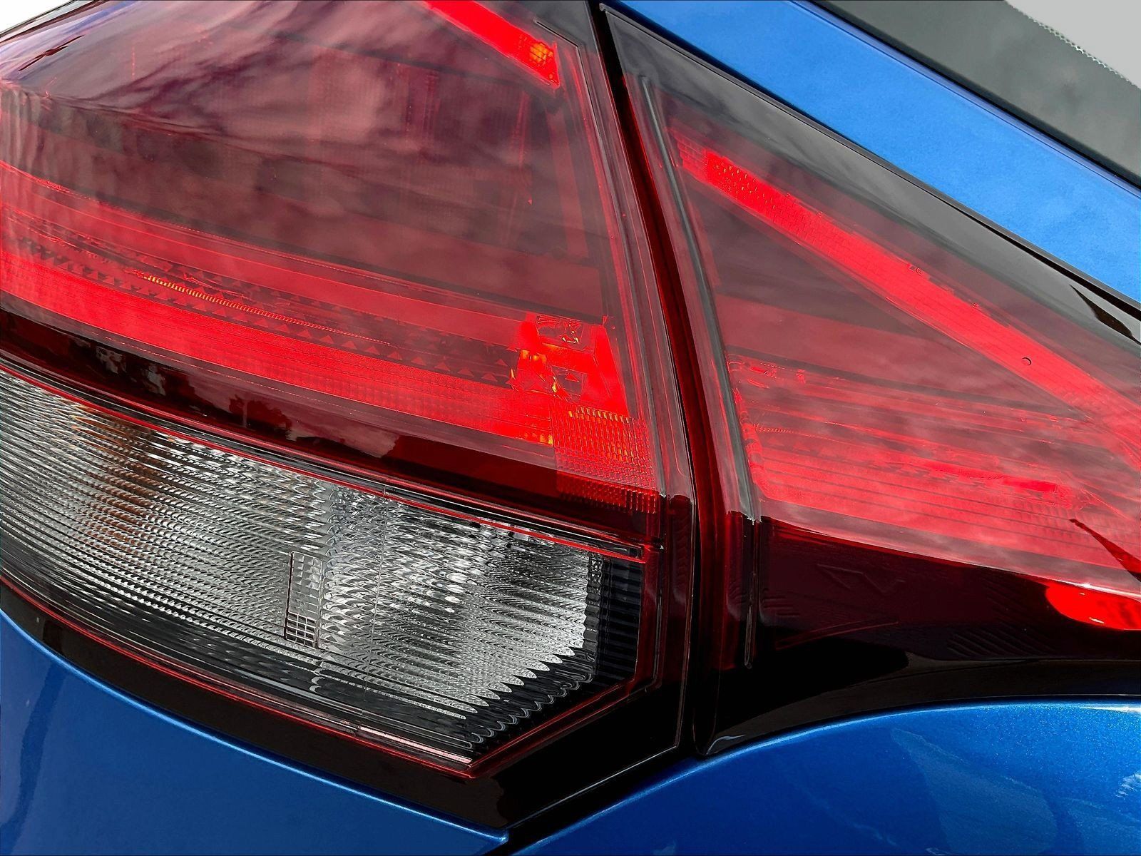 Certified 2024 Nissan Kicks SR w/ SR Premium Package FWD image 26