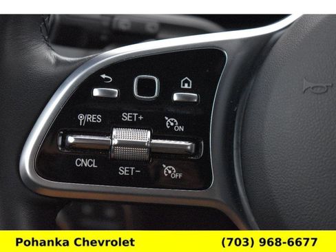 Used 2023 Mercedes-Benz GLB 250 250 4MATIC image 21