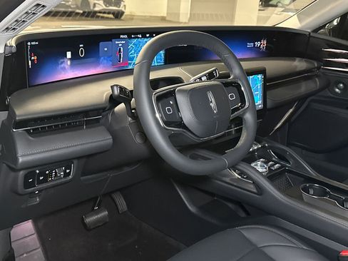 New 2026 Lincoln Nautilus Premier w/ Equipment Group 102A AWD/4WD image 15