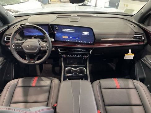 New 2026 Chevrolet Traverse RS w/ LPO, Floor Liner Package image 20