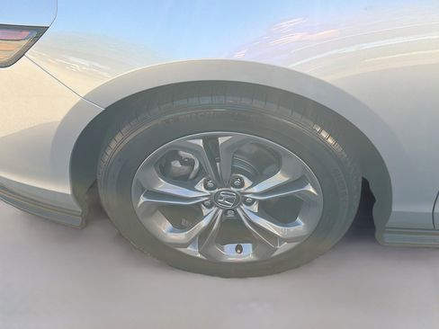 Certified 2024 Honda Accord EX image 35