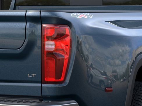 New 2026 Chevrolet Silverado 3500 LT w/ All Star Edition AWD/4WD image 17
