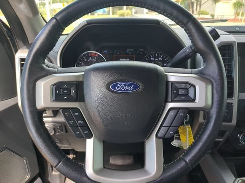 Used 2020 Ford F350 Lariat w/ Lariat Value Package AWD/4WD image 34