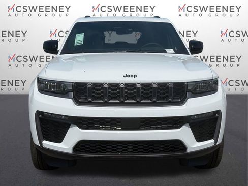 New 2026 Jeep Grand Cherokee Limited w/ Limited Altitude Package RWD image 9