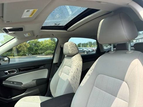 Used 2024 Honda Civic EX image 14