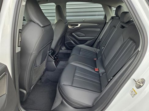 New 2026 Audi A6 Premium Plus image 10