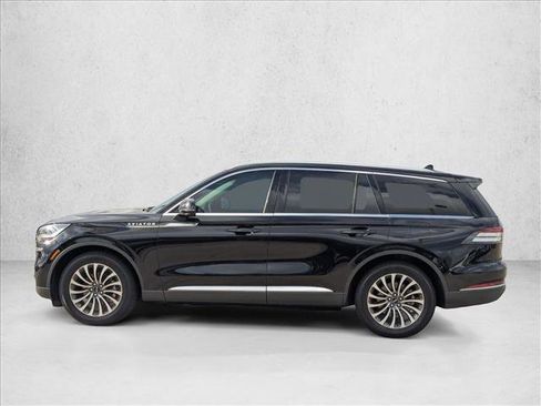 Used 2020 Lincoln Aviator Reserve w/ Elements Package Plus image 8