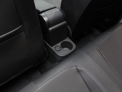 Used 2018 Volkswagen Beetle 2.0T S image 46