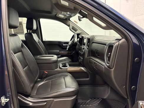 Used 2020 Chevrolet Silverado 1500 LT Trail Boss AWD/4WD image 36