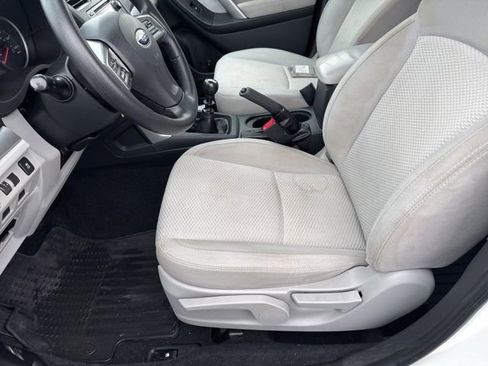 Used 2015 Subaru Forester 2.5i image 15