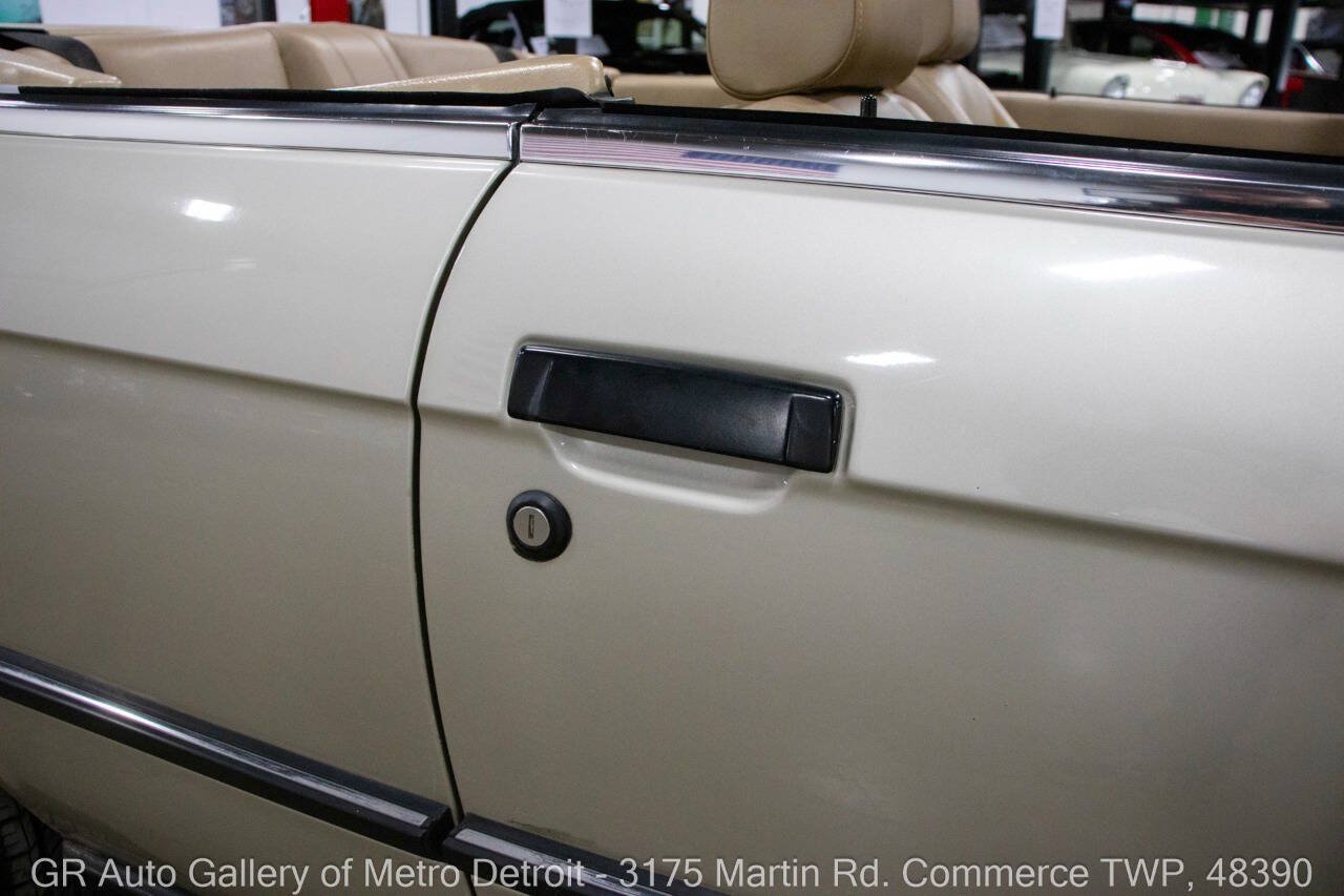 Used 1989 BMW 325i Convertible RWD image 38