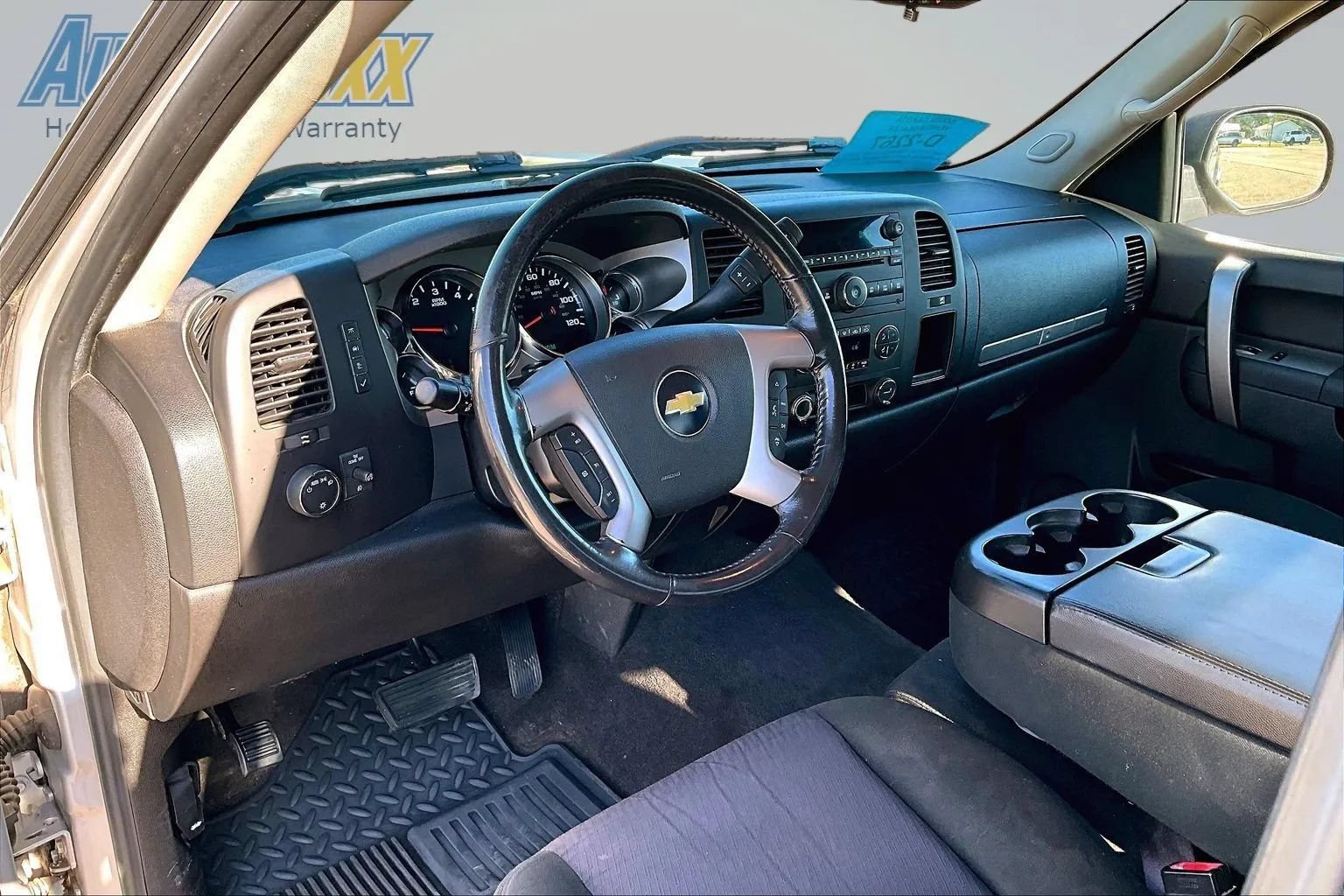 Used 2010 Chevrolet Silverado 1500 LT w/ Power Pack Plus AWD/4WD image 16