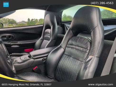 Used 2004 Chevrolet Corvette Coupe RWD image 14