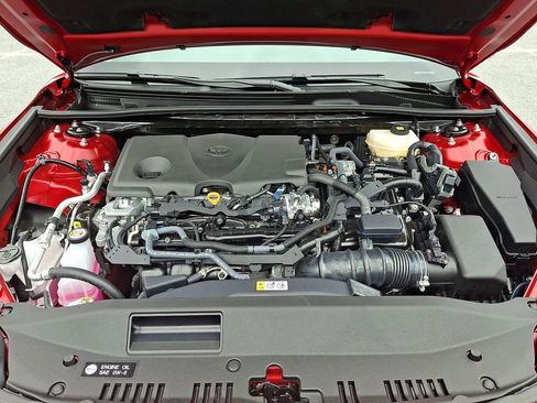 Used 2026 Toyota Camry XLE FWD image 28