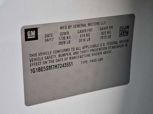 Certified 2017 Chevrolet Cruze LT image 36