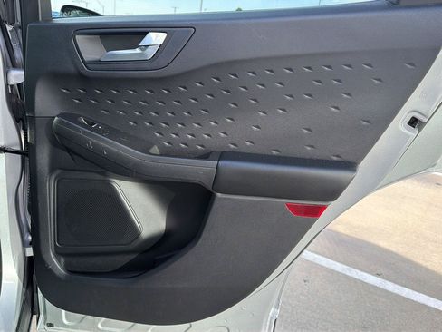 Used 2020 Ford Escape SEL FWD image 45