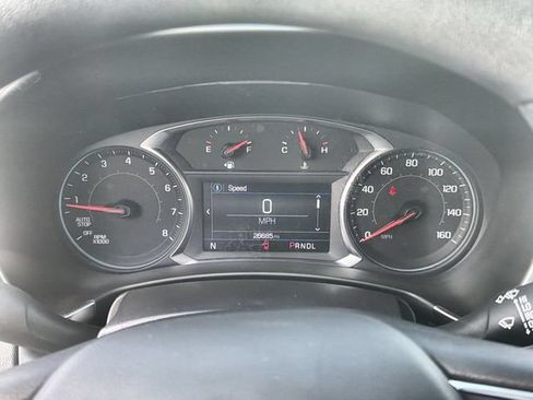 Used 2024 Chevrolet Equinox LS w/ LS Convenience Package FWD image 12